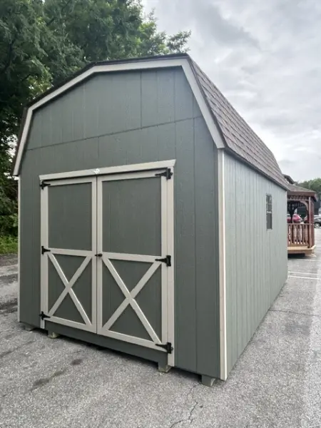 10 x 16 x 7 Barn Backyard Storage