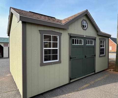 Wooden 12 x 18 Chalet
