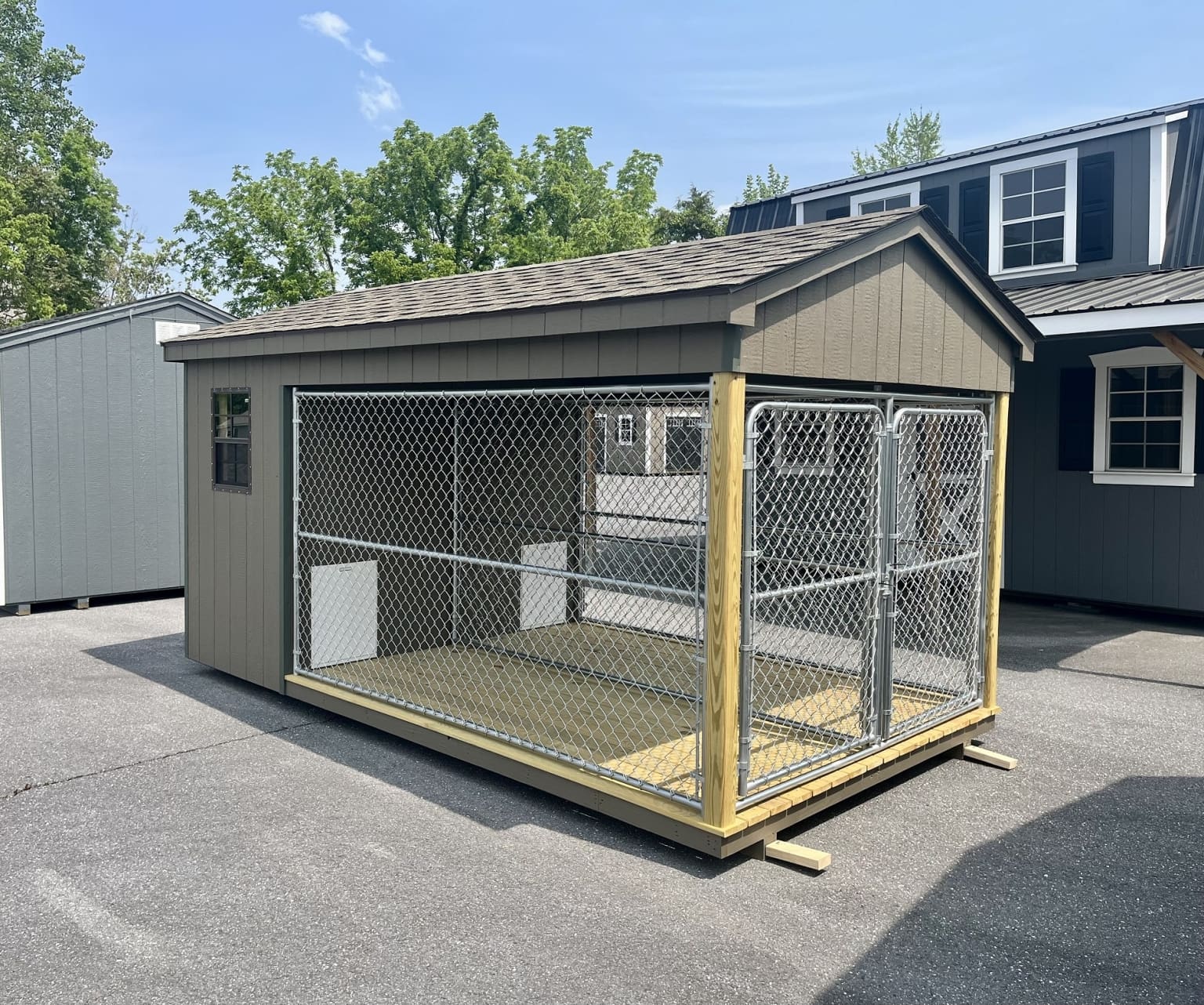 Outdoor Dog Kennels & Houses Benefits For Your Dog Staunton