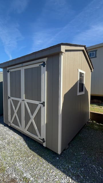 Small Outdoor 8 x 8 Cottage