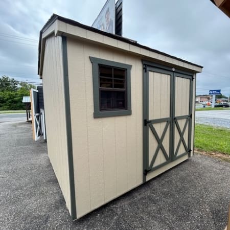 Small Wooden 8 x 10 Cottage