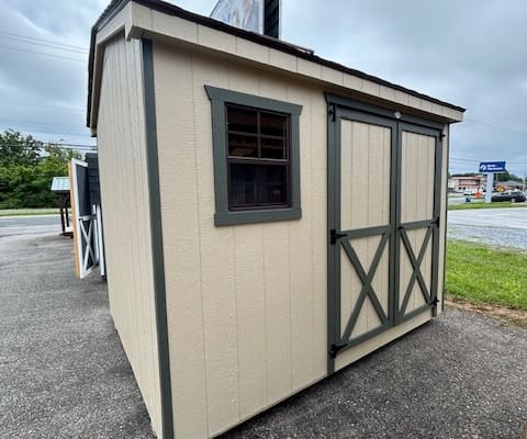 Small Wooden 8 x 10 Cottage