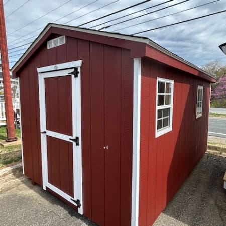 8 X 12 Painted Chicken Coop