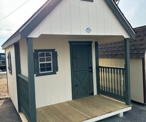 8 x 12 Playhouse