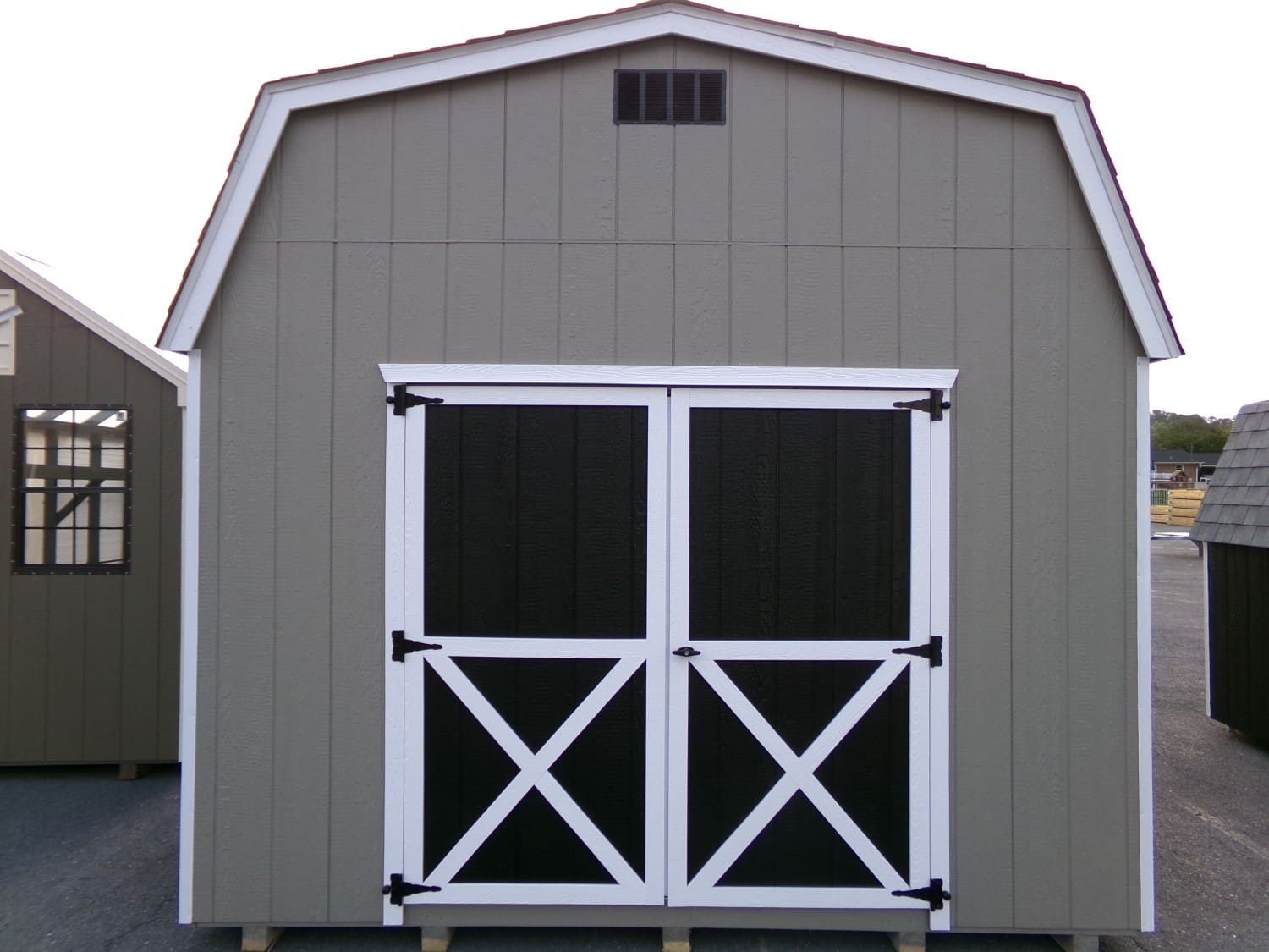 barn
