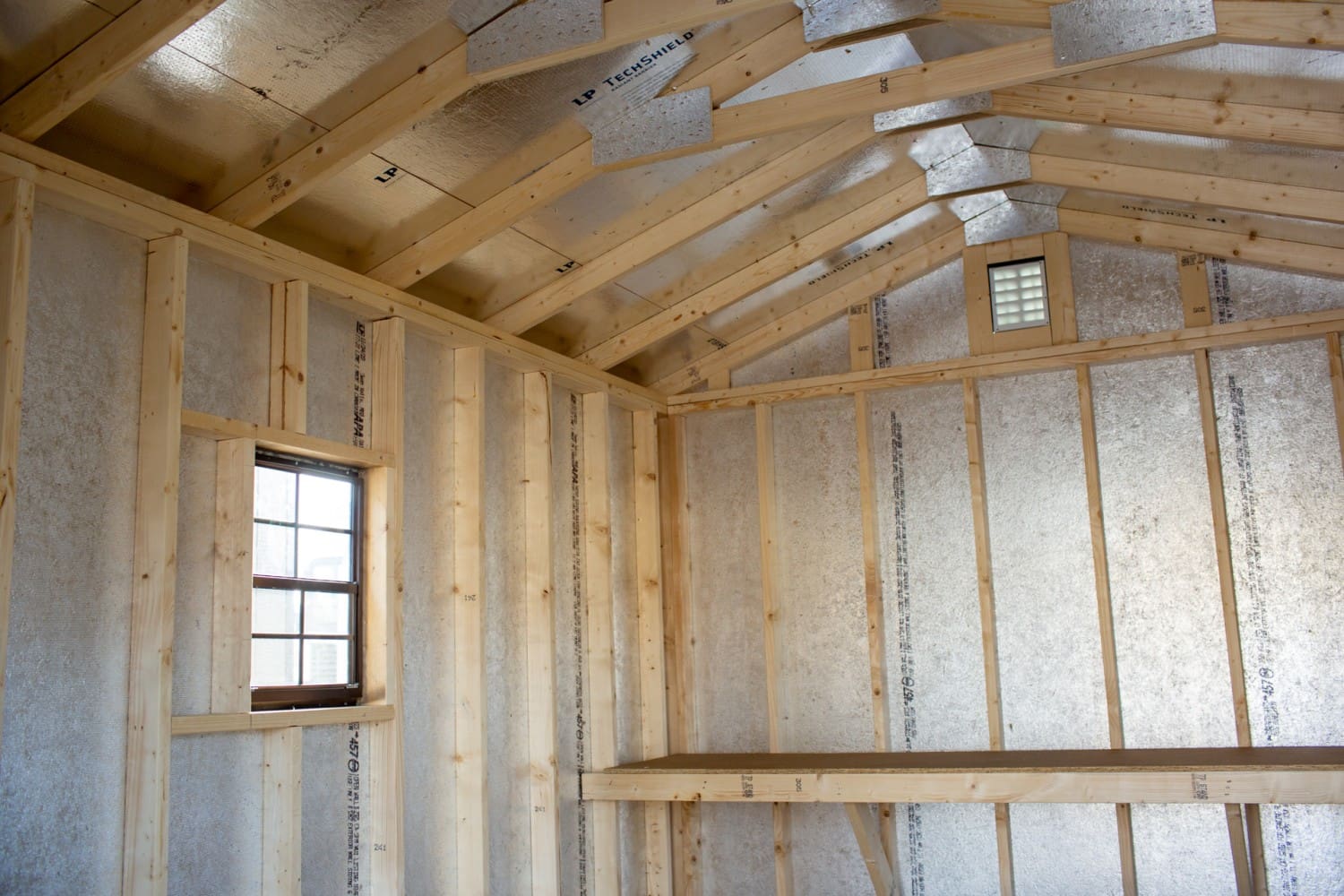 features_siding_lp_smartside_panel_techshield_product_