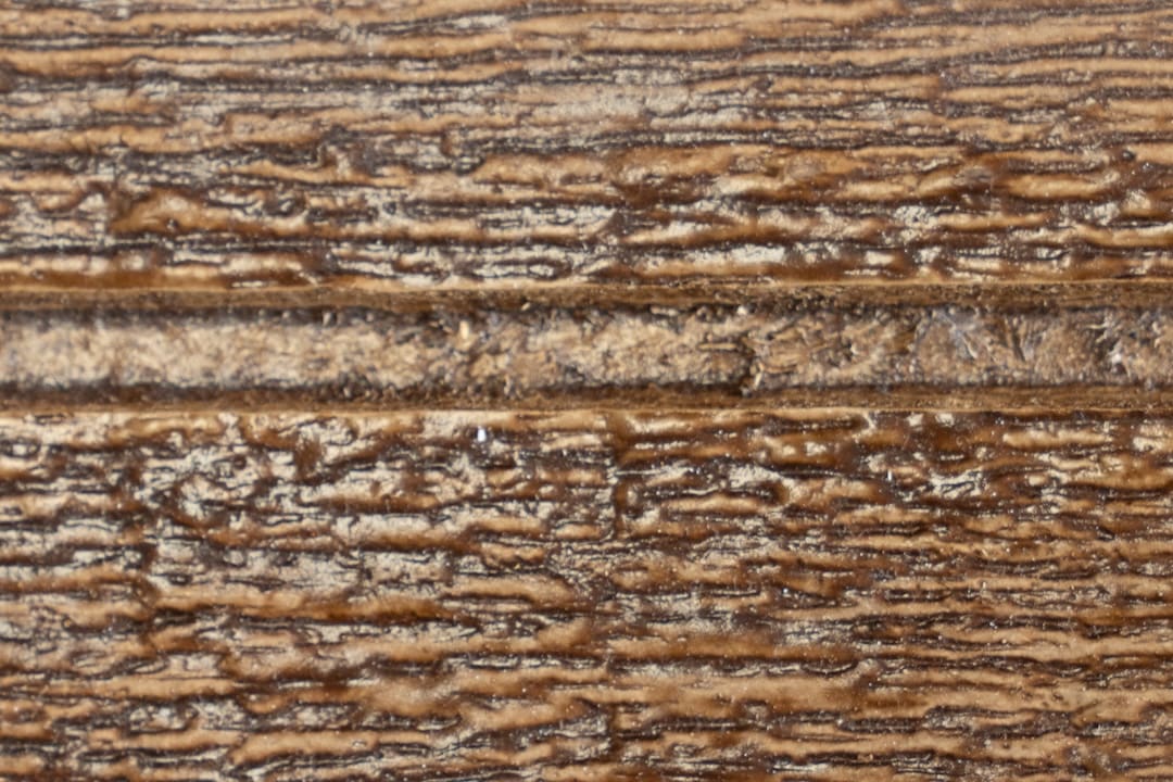 features_stain_chestnut