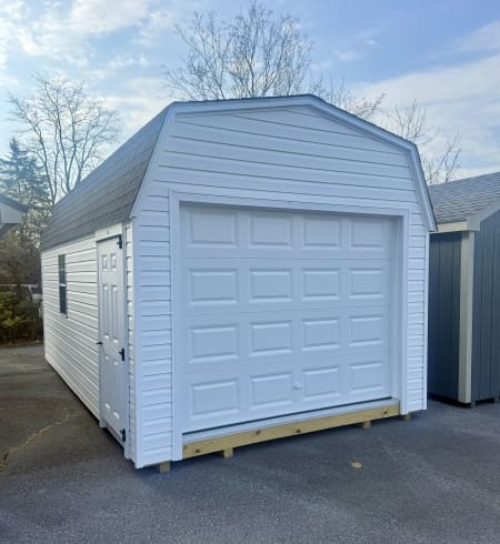 12x20x7 Vinyl Barn Garage 4875-H