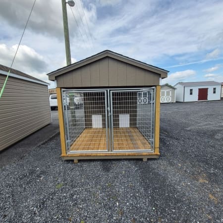 THEＨ.Ｗ.DOG &ＣＯ 8x12 Dog Kennel 5346-H (SOLD) - Valley Structures