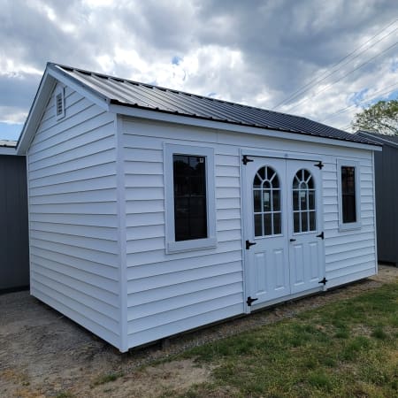 10 x 16 Vinyl Garden House