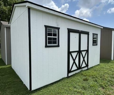 10 x 16 x 8 Cottage